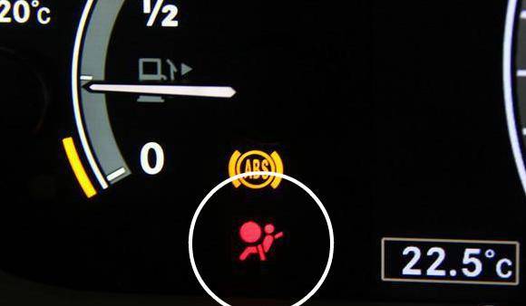 汽車電腦板故障維修 從2000元到18元的驚人轉變帶給車主的啟示